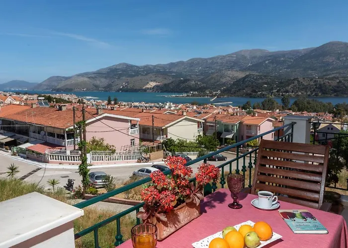 Alkithea, Cozy With Amazing Sea View Апартаменты *