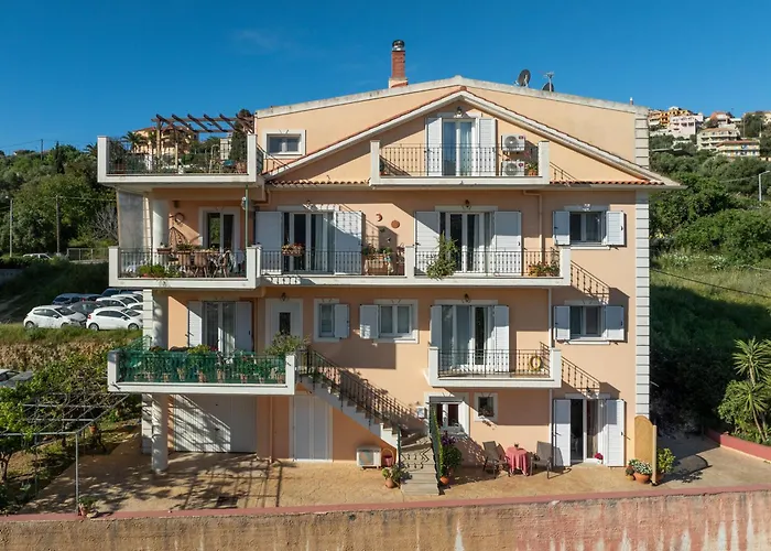 Апартаменты Alkithea, Cozy With Amazing Sea View Аргостолион